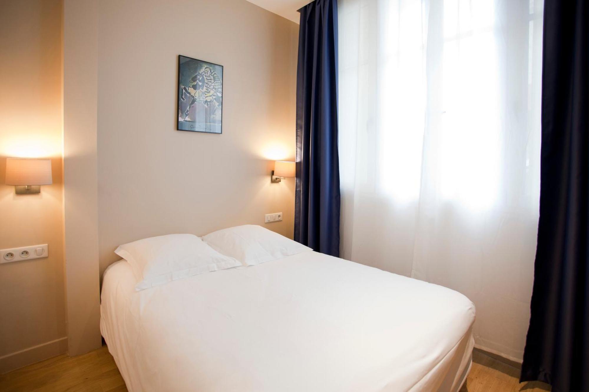 2 Adjacent Double Rooms,1215053893:JPEG