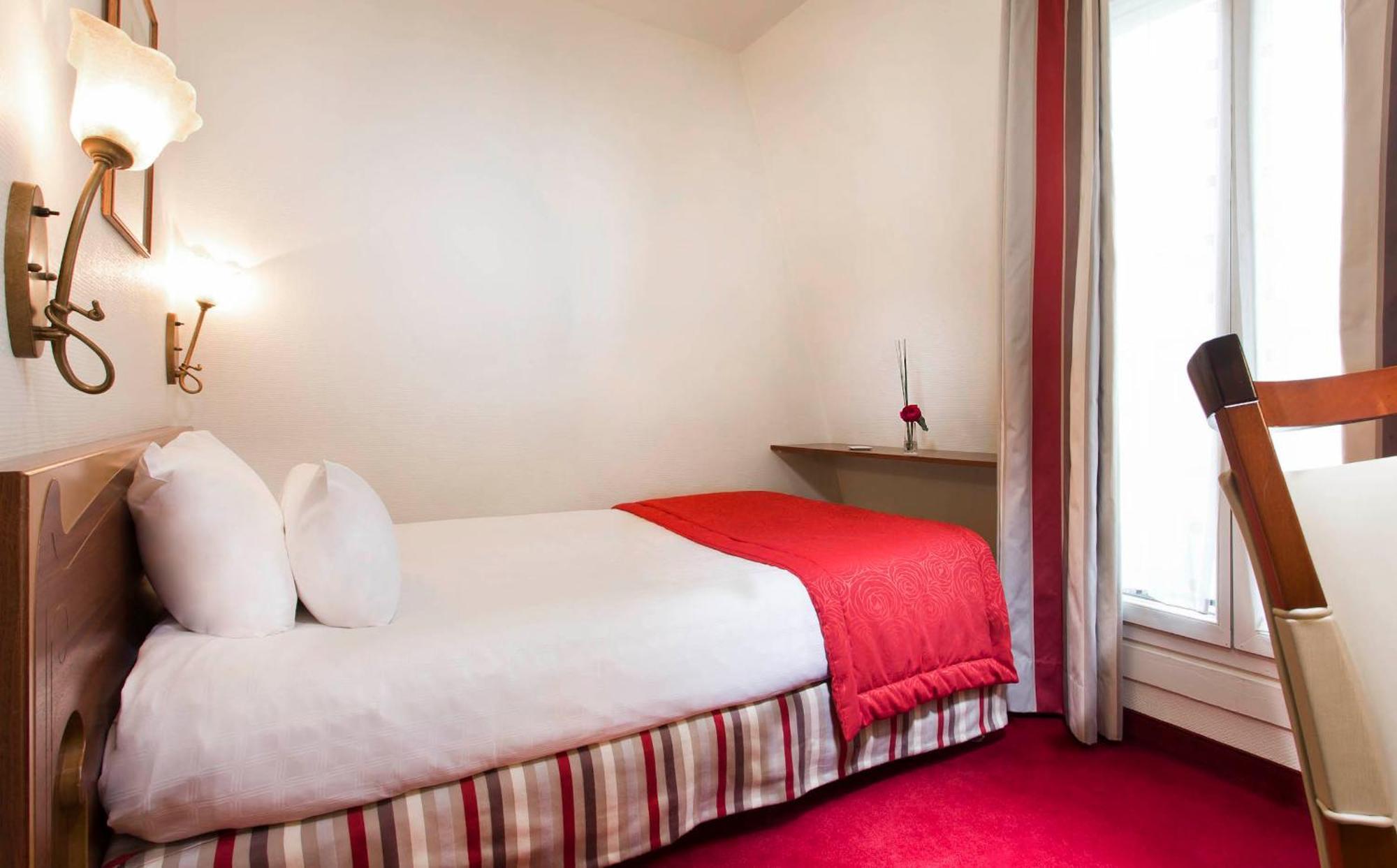 Single Room,1214998648:JPEG