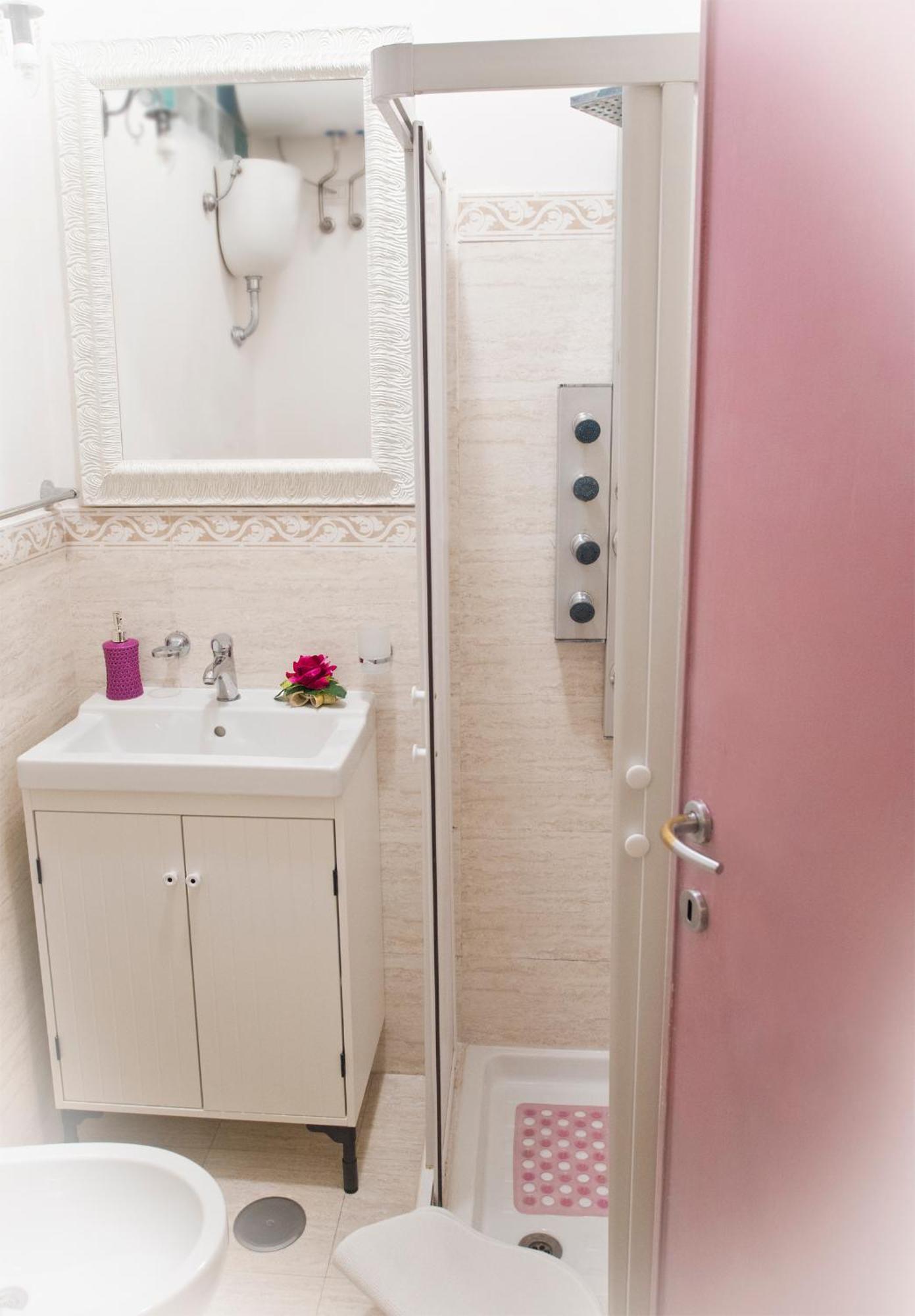 Triple Room,823042934:JPEG