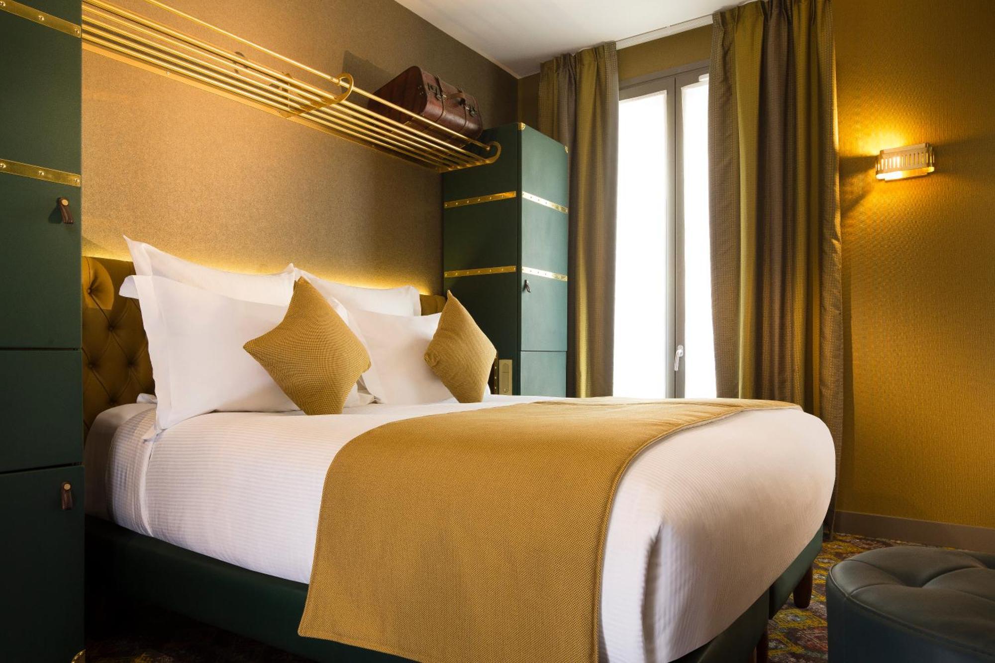 Double Room,1322599807:JPEG