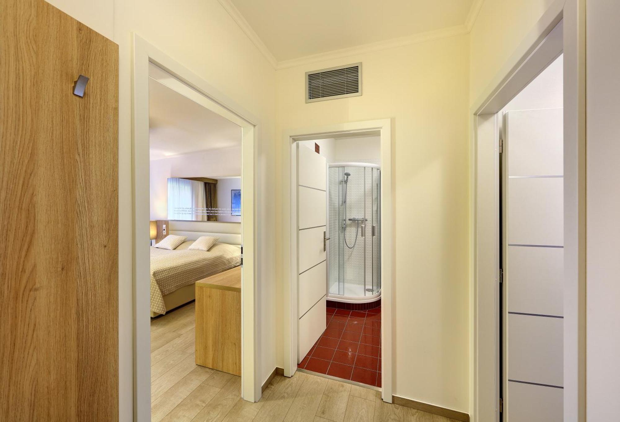Two-Bedroom Verde Suite,909877387:JPEG
