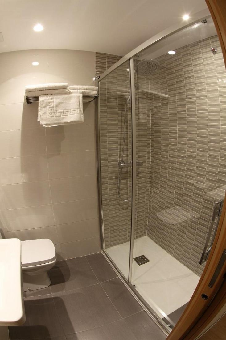 Habitación Individual con baño privado