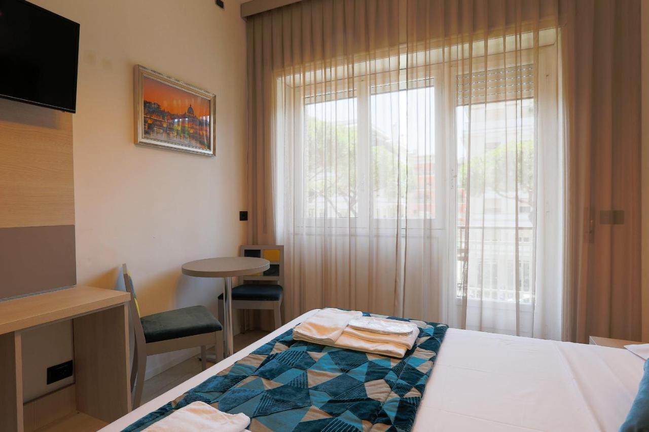 Deluxe Double Room Balcony,718617217:JPEG