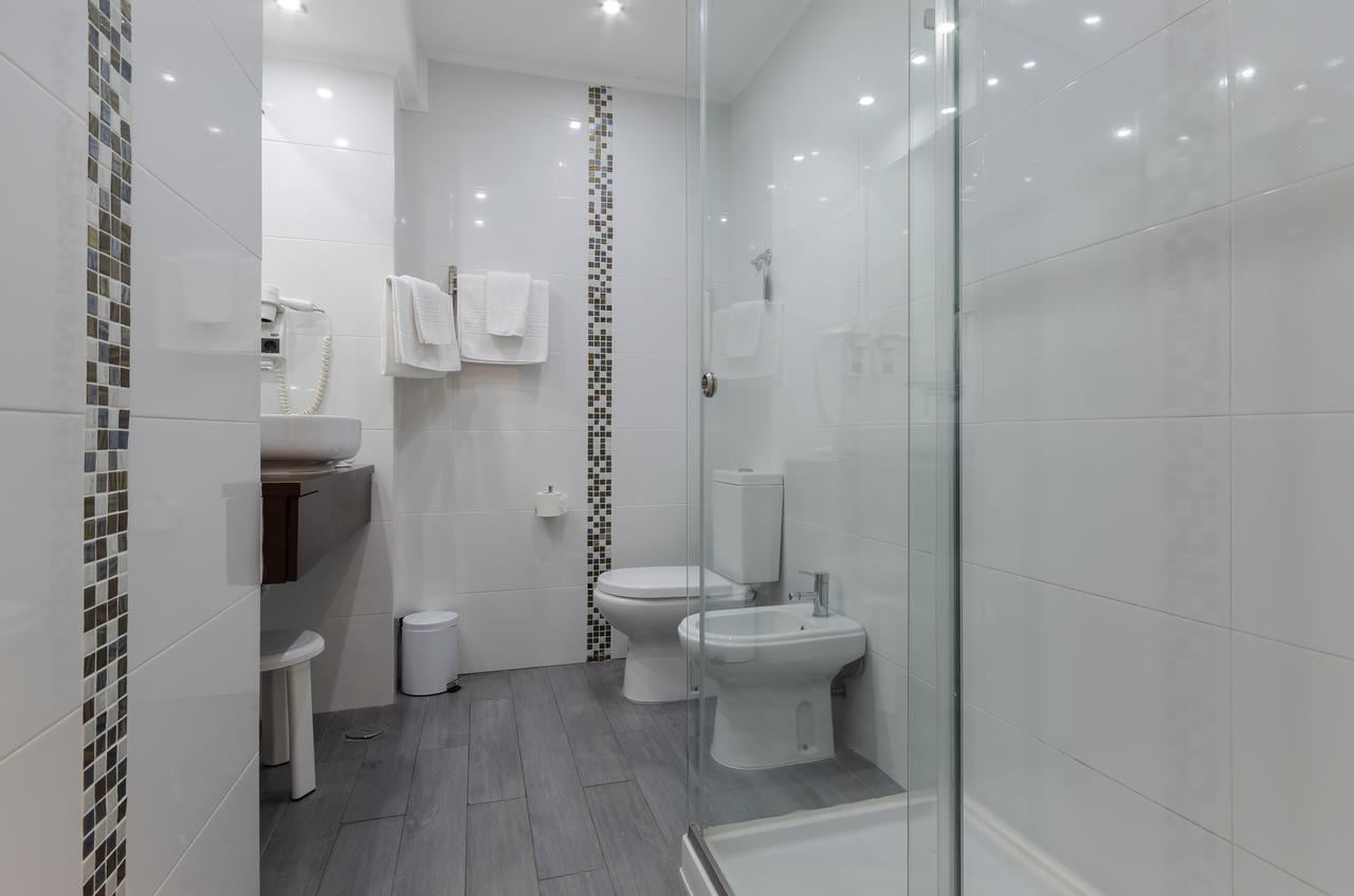 Superior Double Room Chiado View,701655982:JPEG