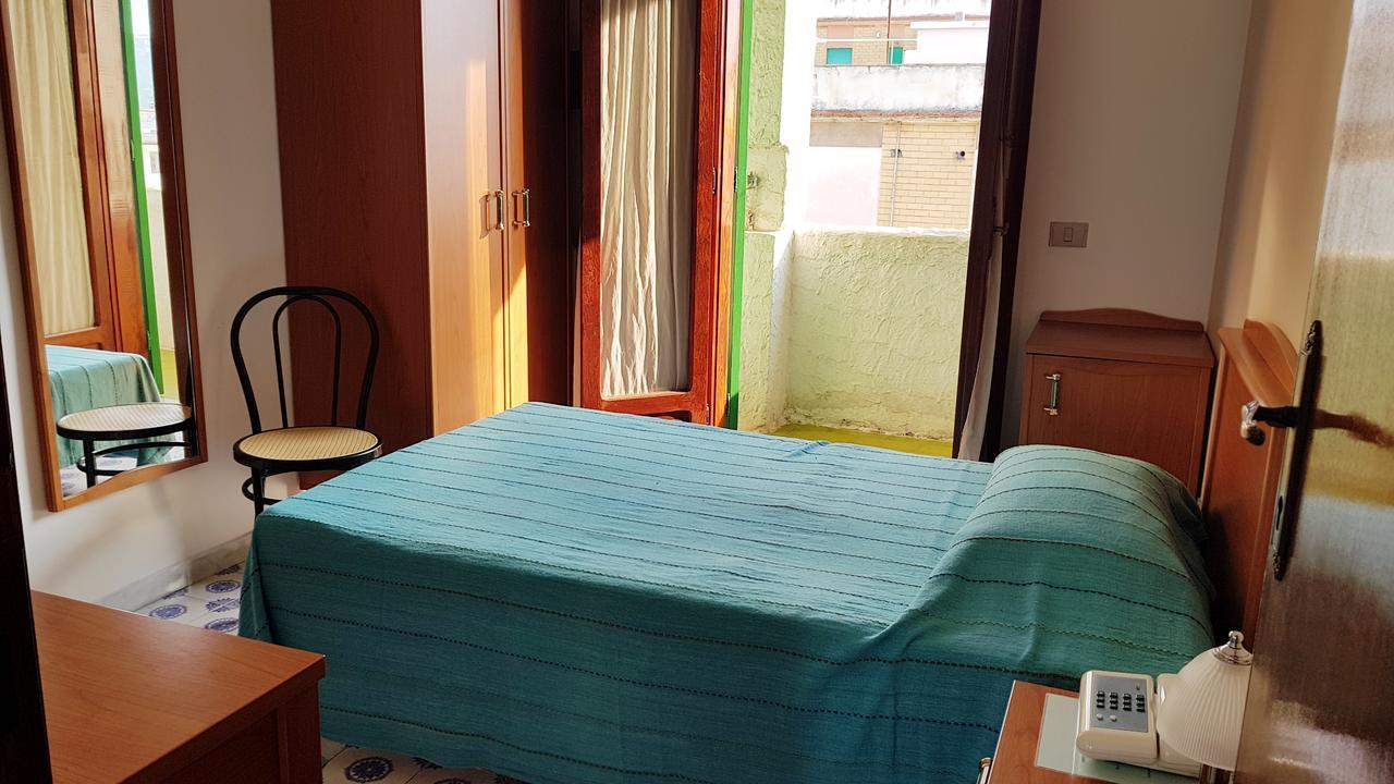 Camera Singola con Bagno