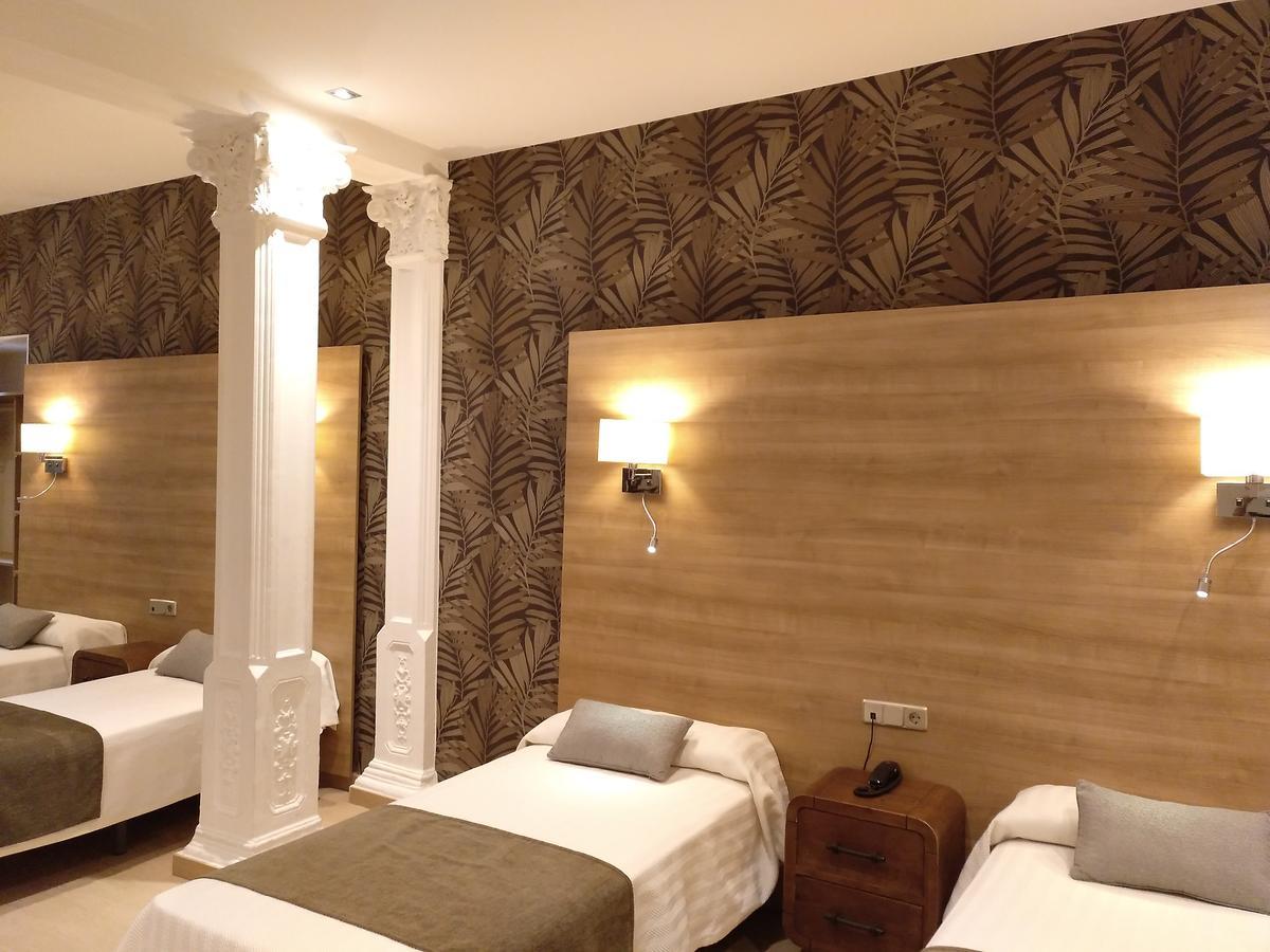 Quadruple Room,719697238:JPEG