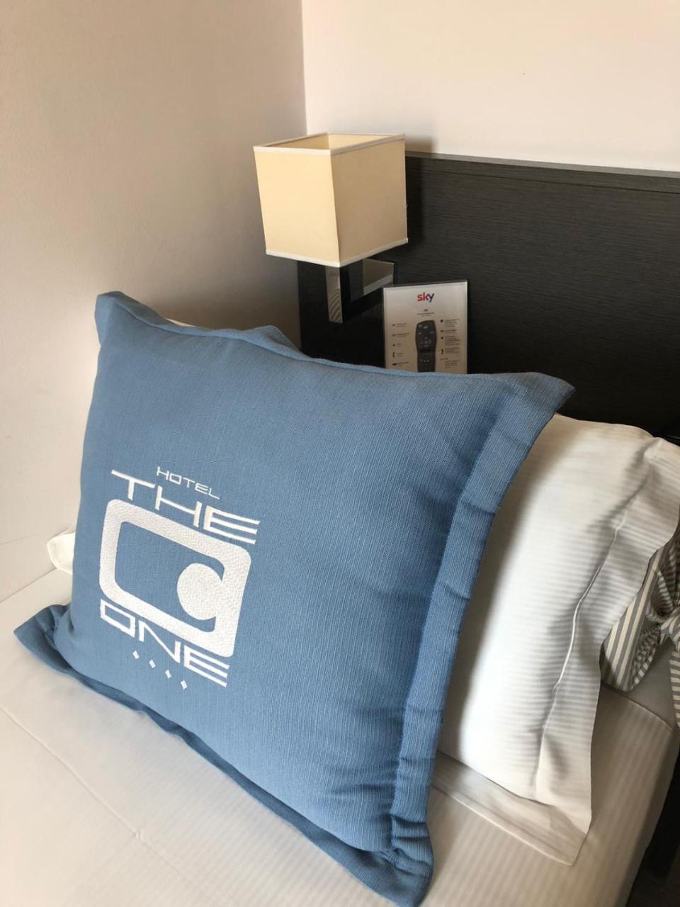 Single Room,1083891778:JPEG