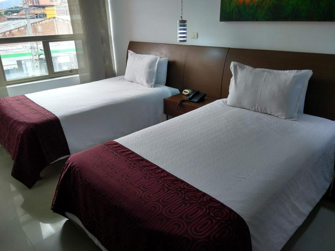 Twin Room,721454005:JPEG