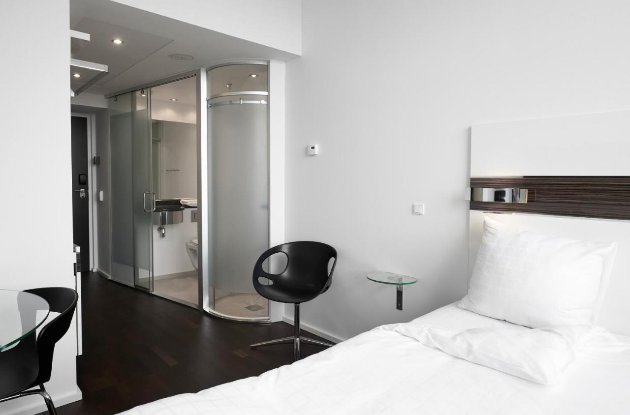 Habitación Heaven con vistas parciales al puerto