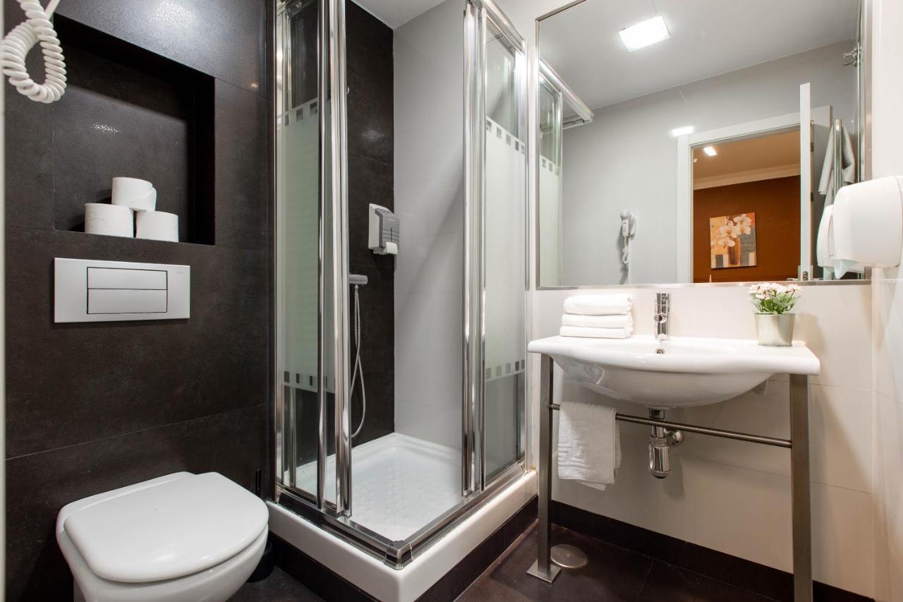 Superior Triple Room,1347479201:JPEG