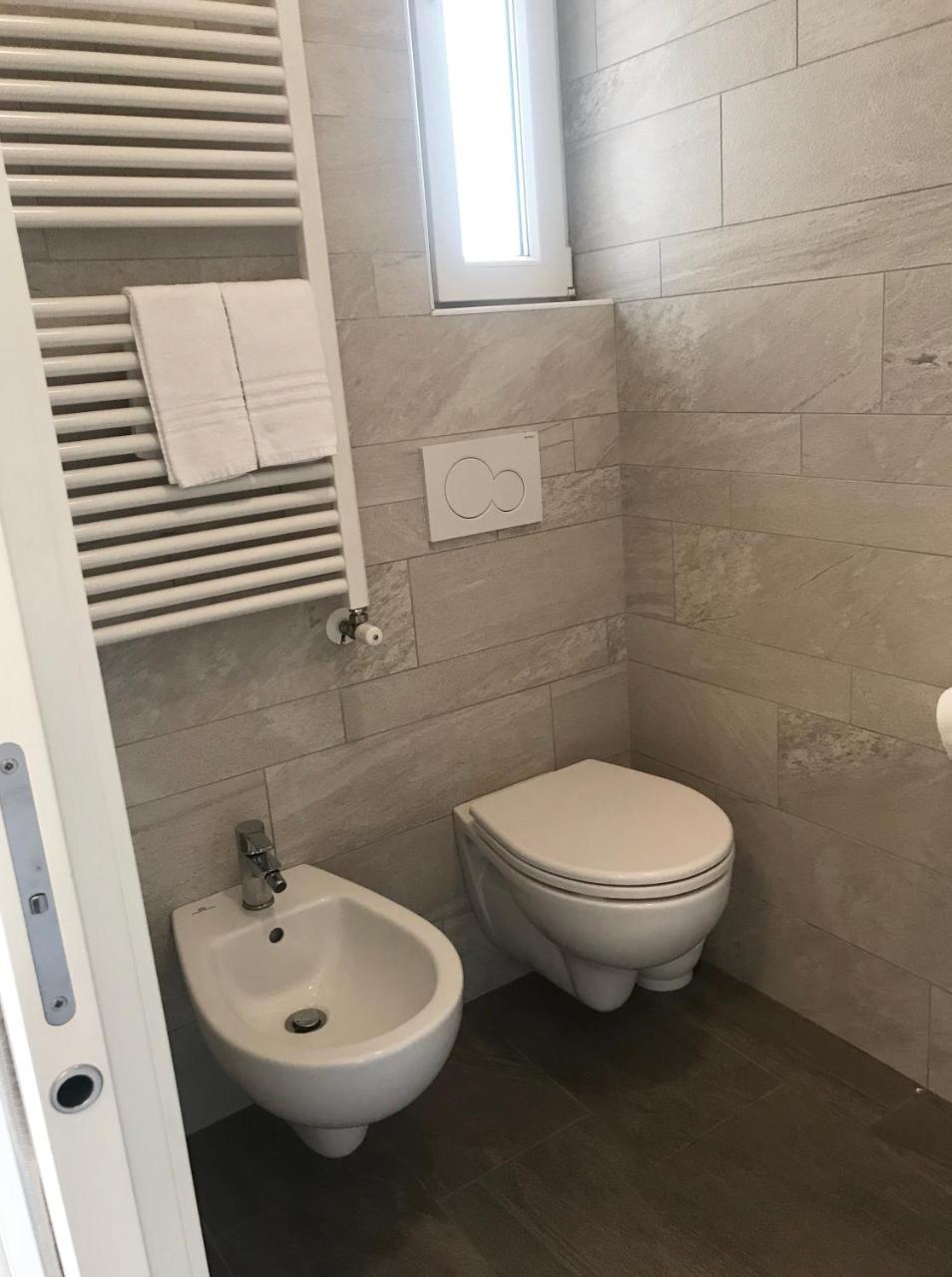 Quadruple Room,724396264:JPEG