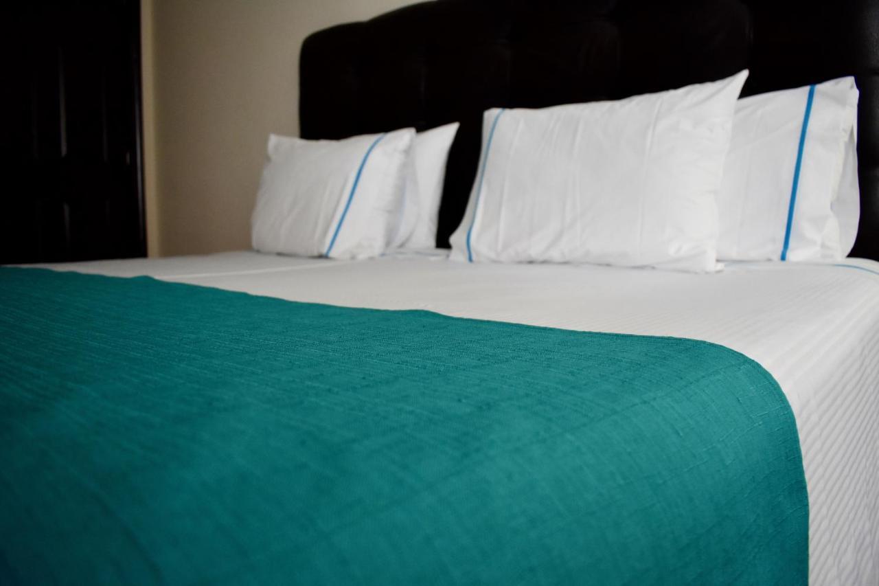Standard Double Suite