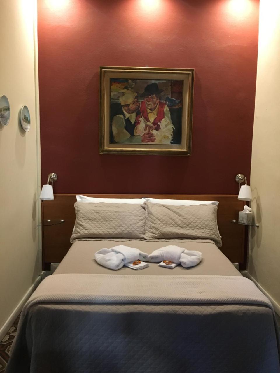 Economy Double Room not guaranteed,999518187:JPEG