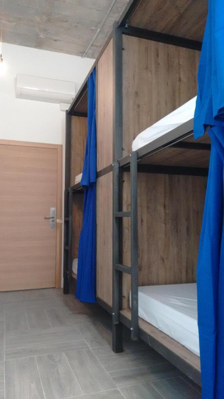 Bed 4-Bed Mixed Dormitory Room,726655429:JPEG