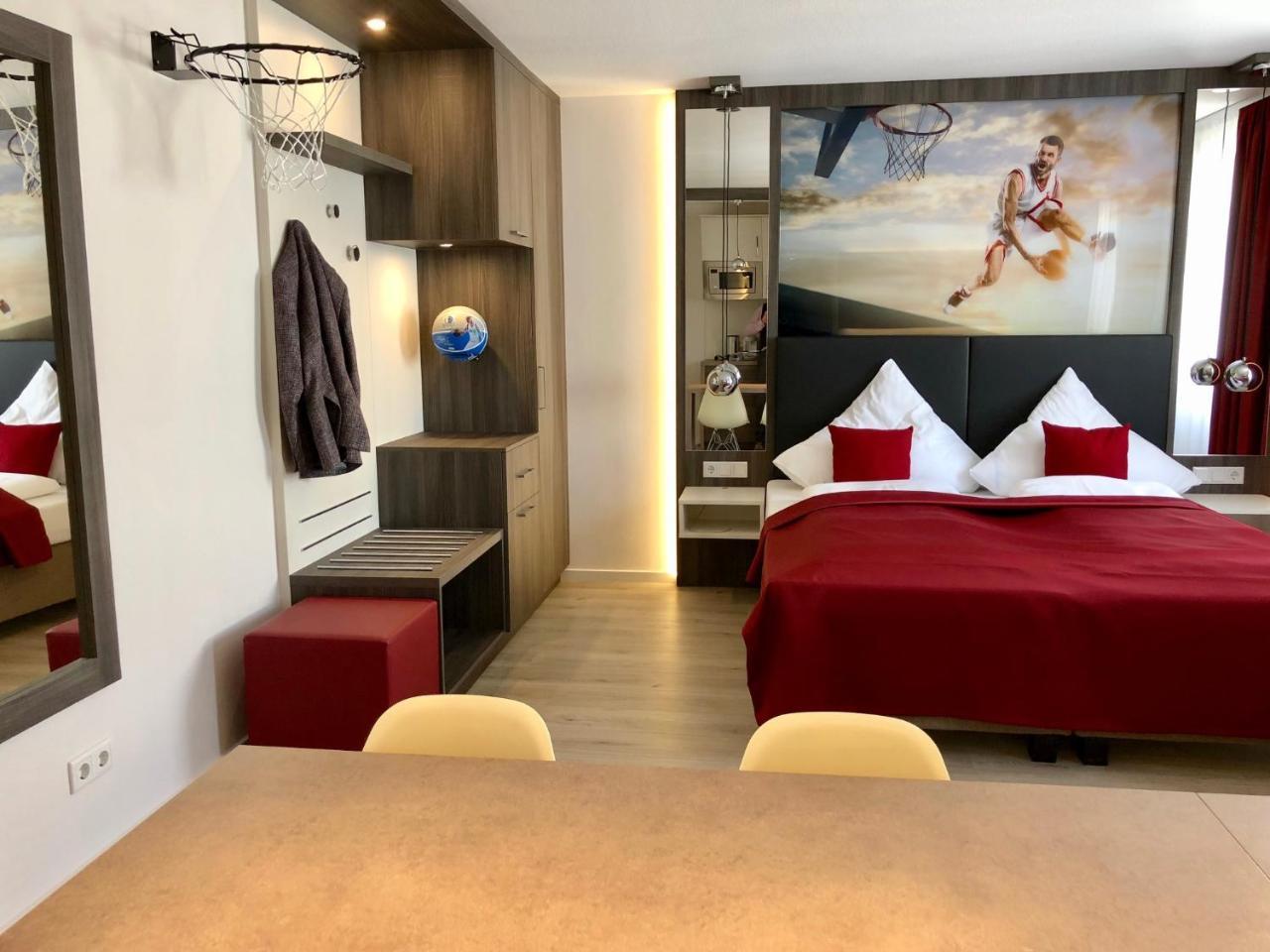 Double Room,727385992:JPEG