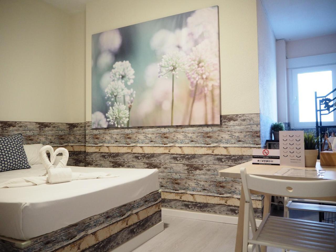 Small Double Room Private External Bathroom