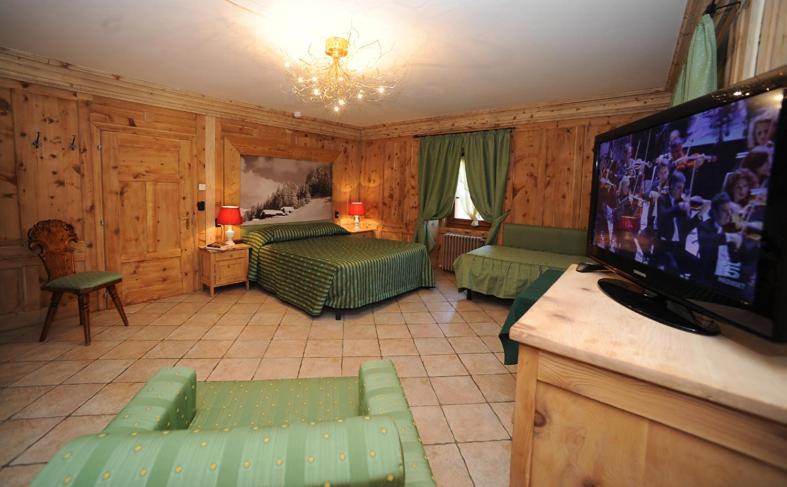 Superior Quadruple Room,44471614:JPEG