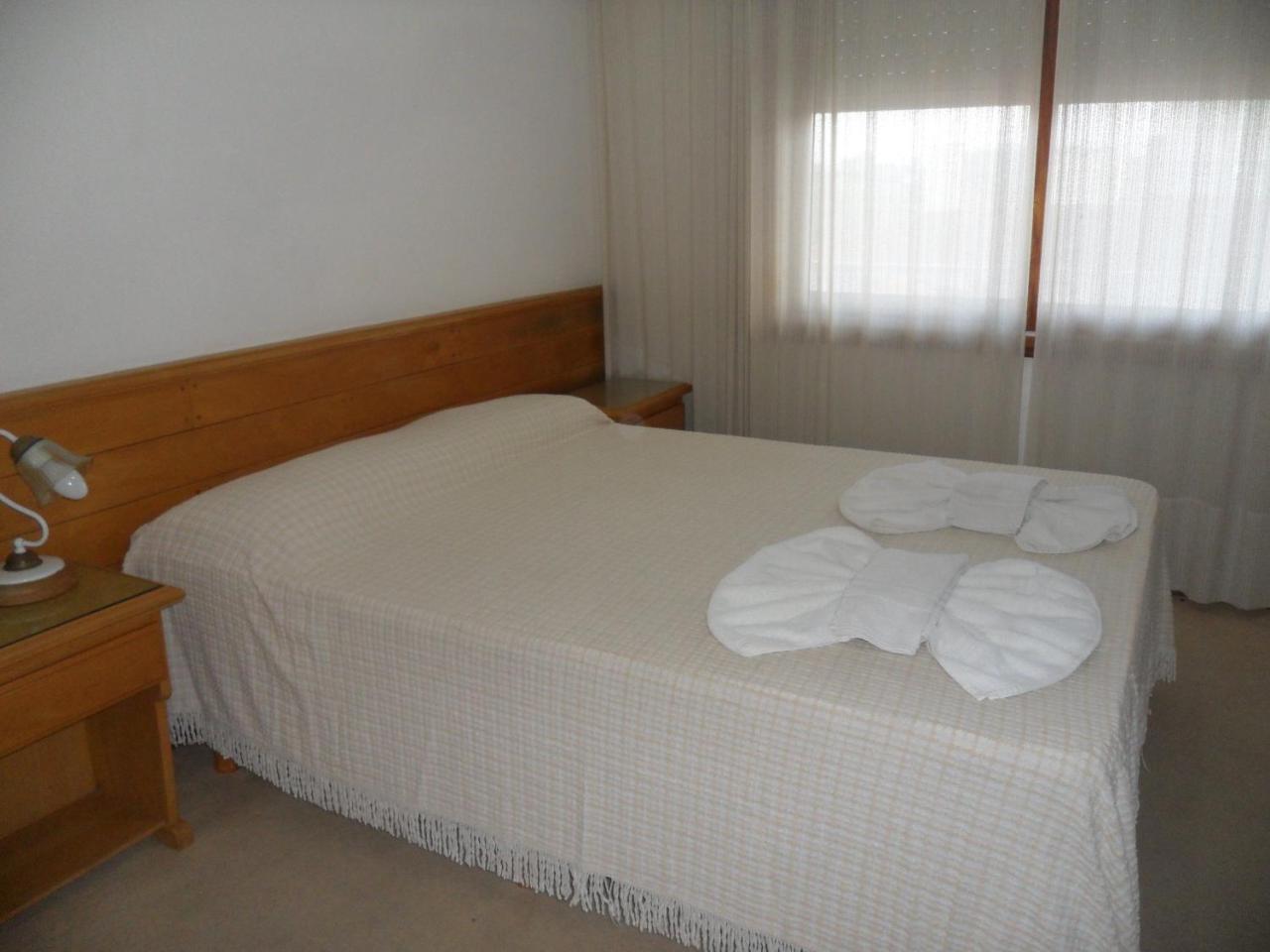 Standard Double Room,729159280:JPEG
