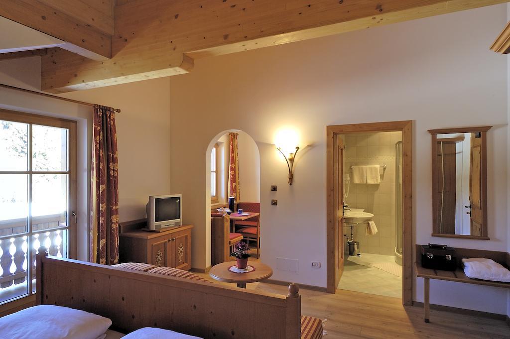 Junior Suite,237202621:JPEG