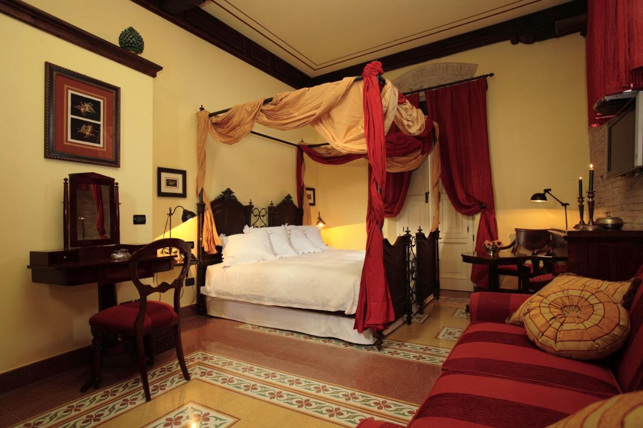 Deluxe Room,1029040444:JPEG