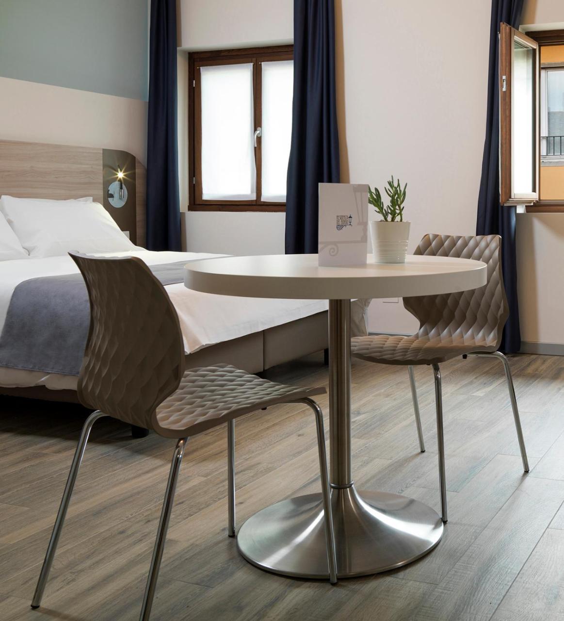 Standard Quadruple Room,738405334:JPEG