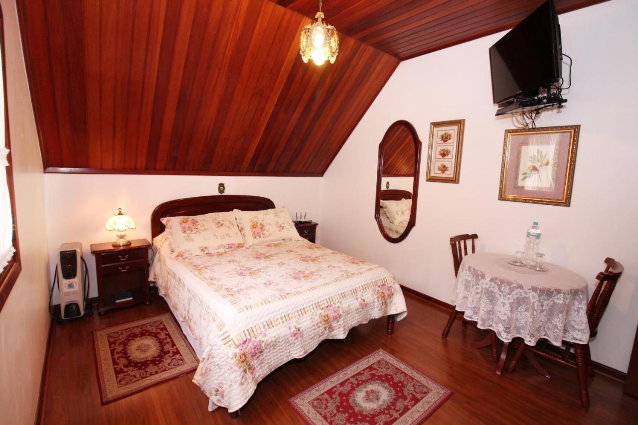 Double Room,739076179:JPEG