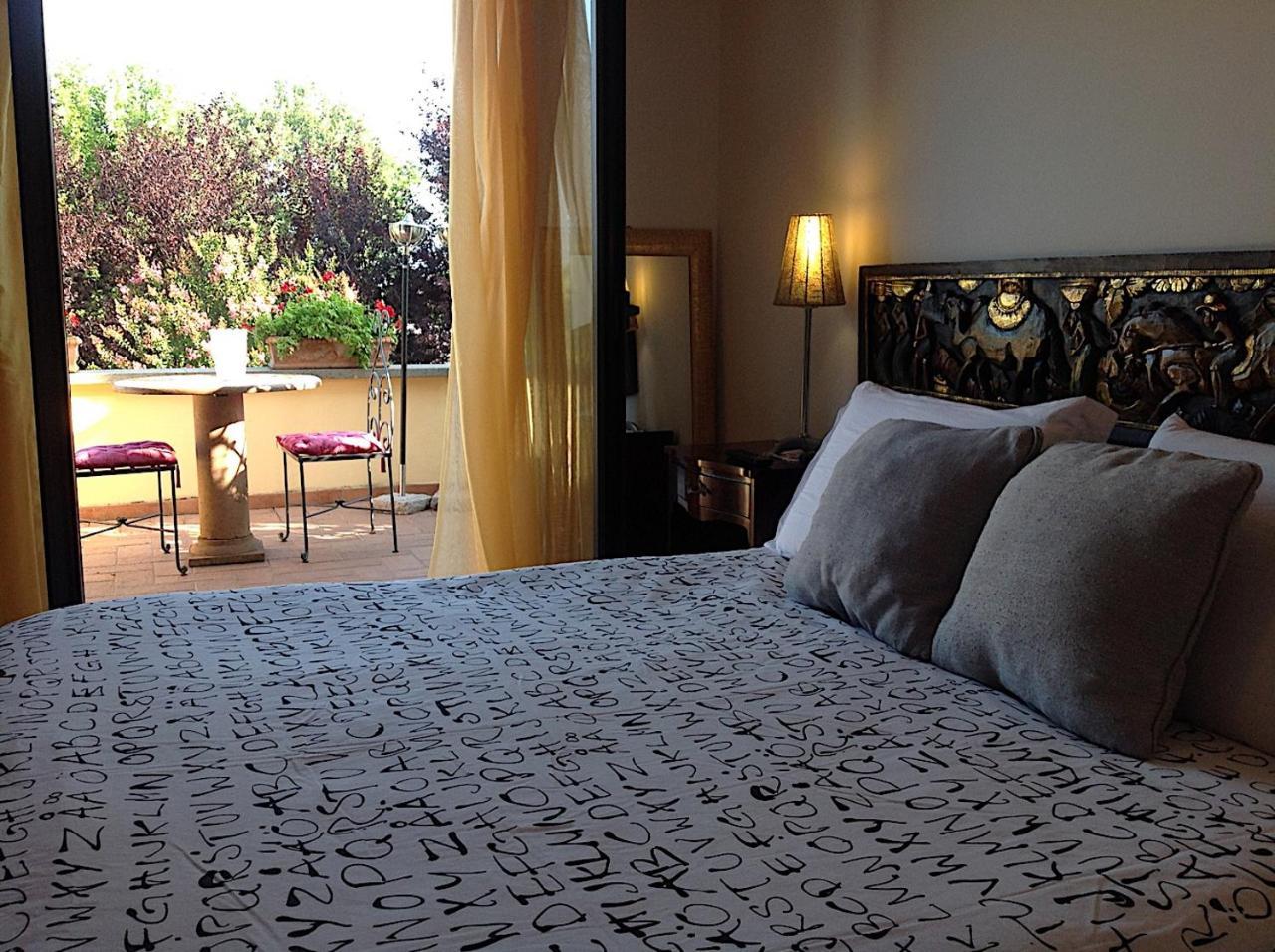 Triple Room Terrace