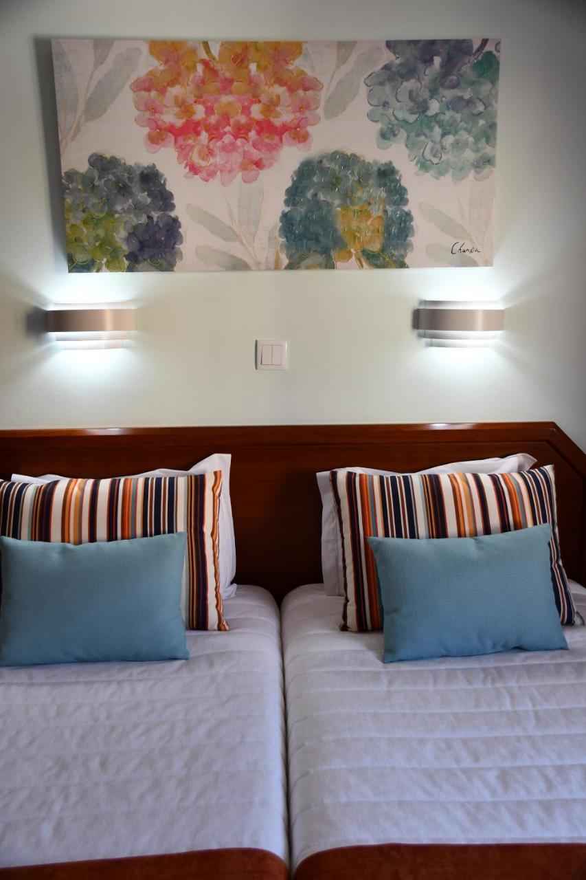 Single Room,742924078:JPEG