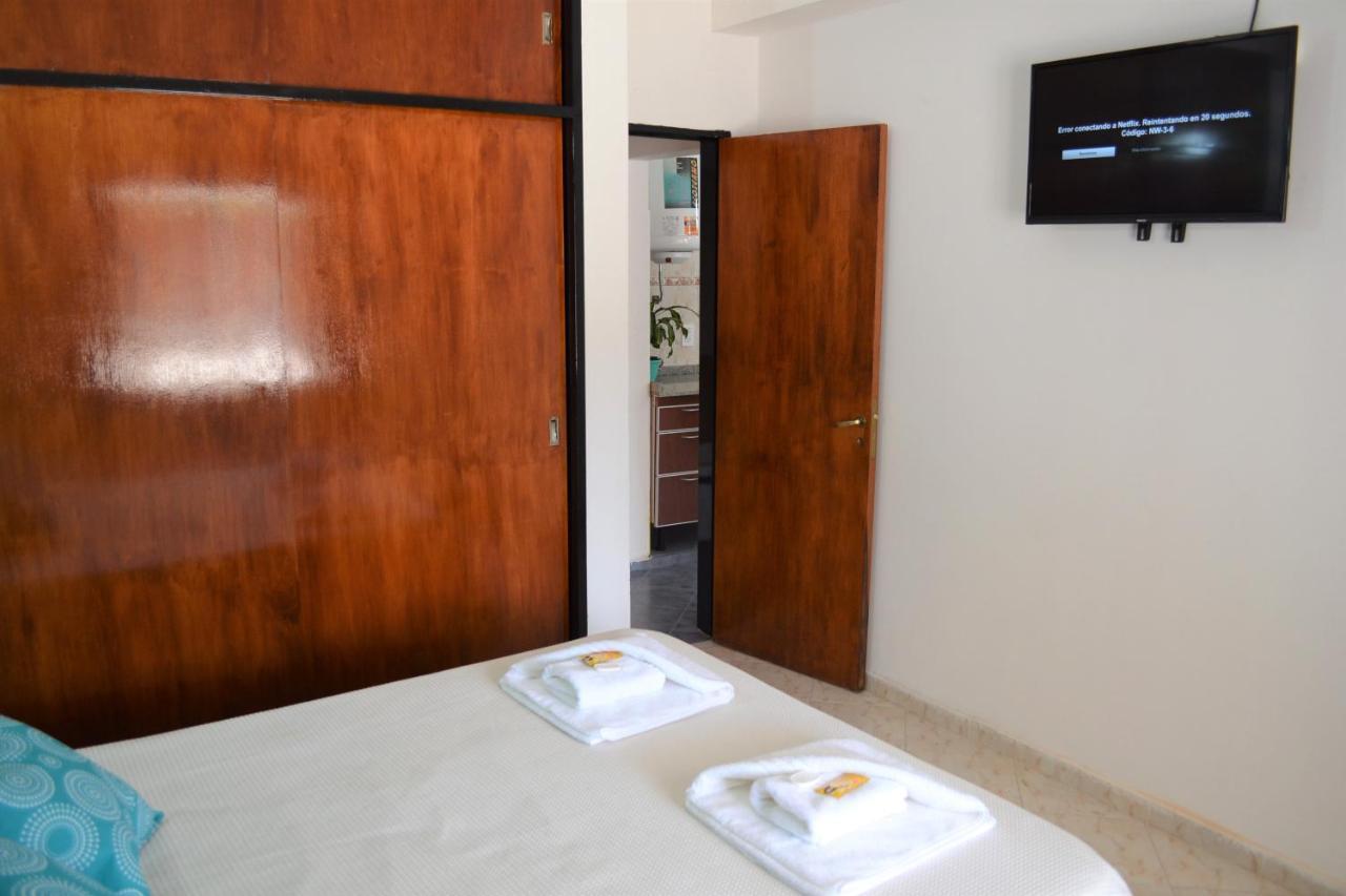 One-Bedroom Apartment,744419314:JPEG