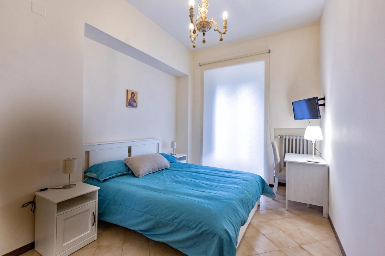 Double Room Balcony,742288264:JPEG