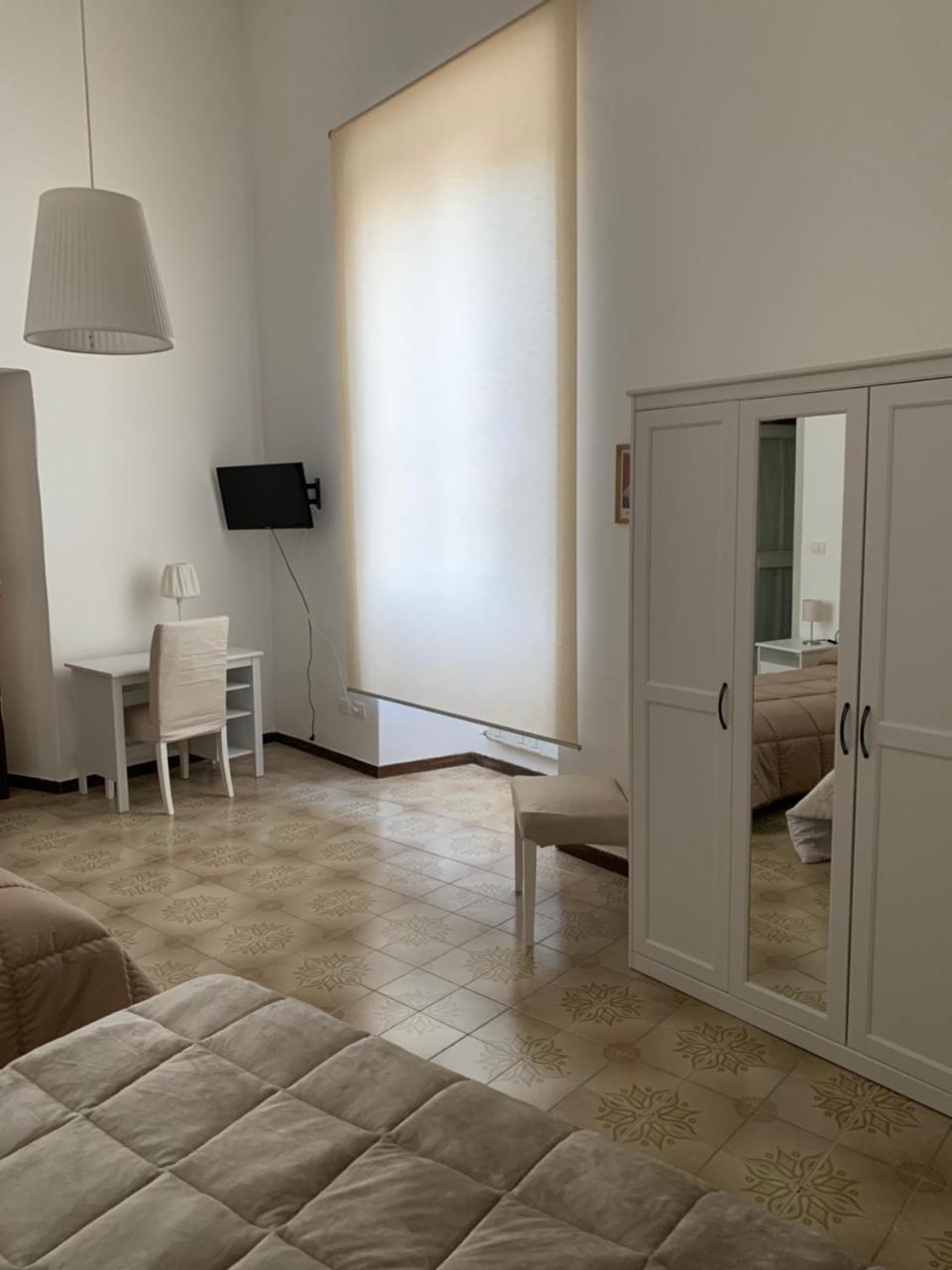 Classic Triple Room,746545928:JPEG