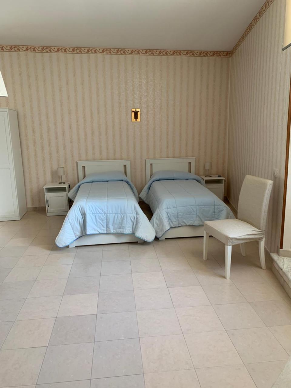 Quadruple Room Private Bathroom,746578388:JPEG