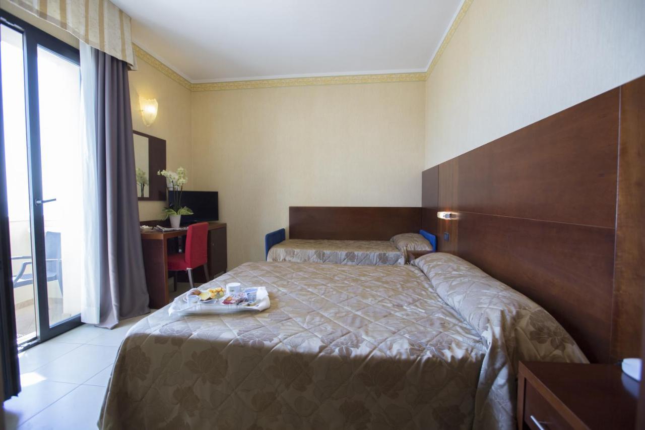 Superior Triple Room Sea View