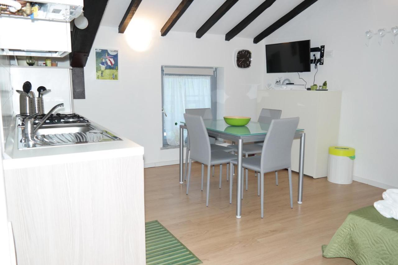 Standard Apartment,749560214:JPEG