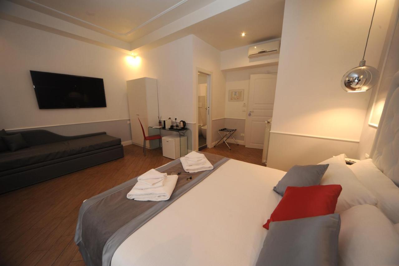 Quadruple Room,1433392135:JPEG
