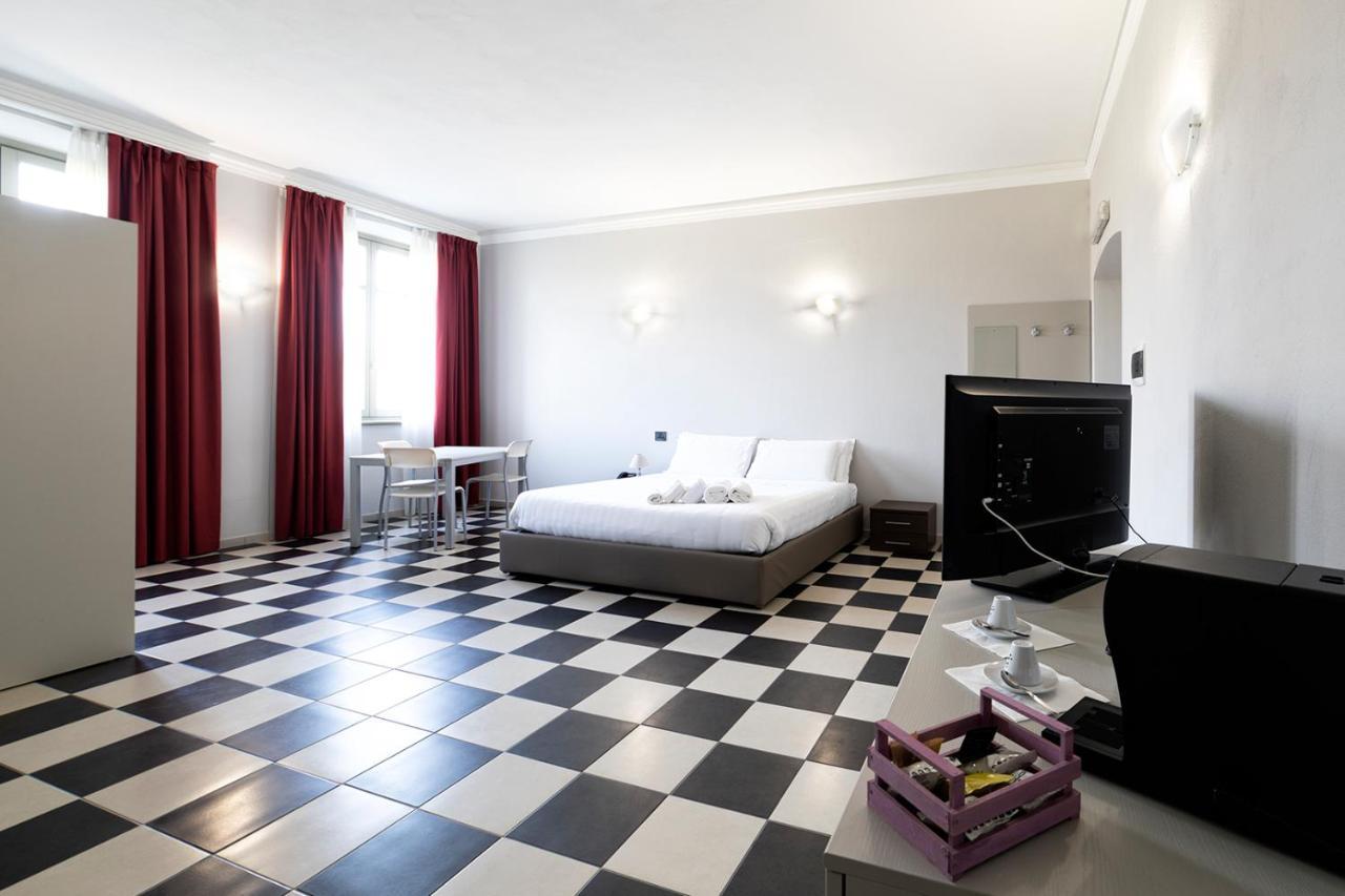 Standard Double Room,754204192:JPEG