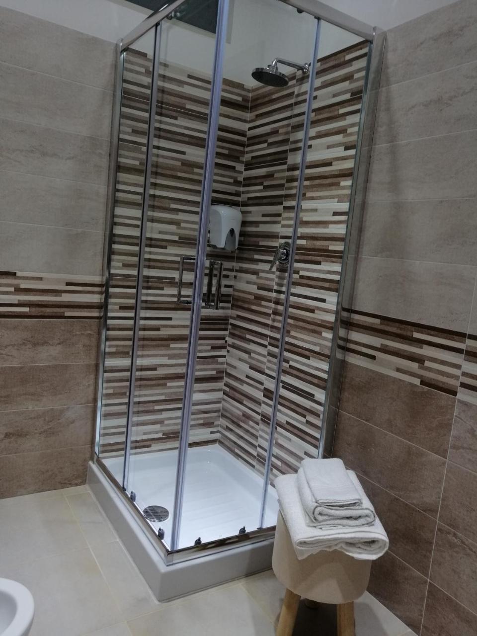Triple Room with Private Bathroom,754223428:JPEG