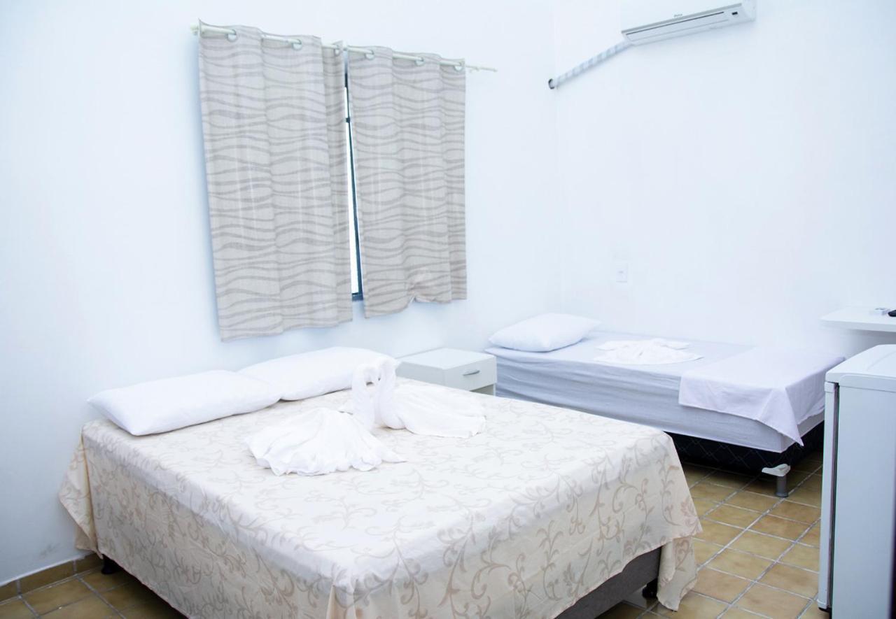 Quarto Duplo Deluxe (2 Adultos + 1 Criança)