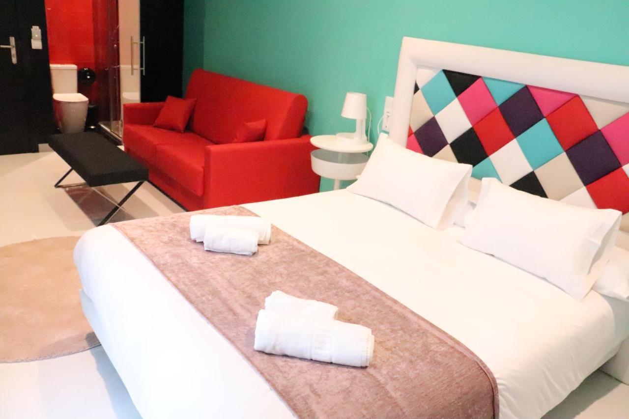 Deluxe Room,756941068:JPEG