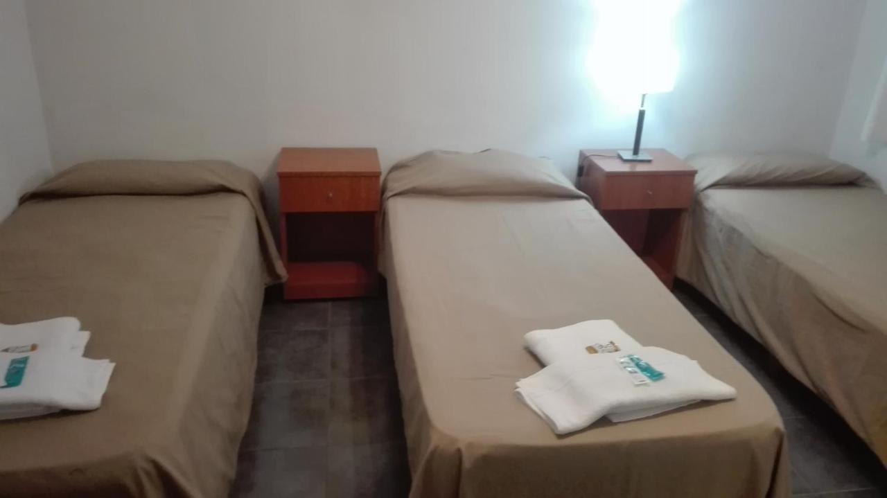 Standar Triple Room 3 Single Beds,757409314:JPEG