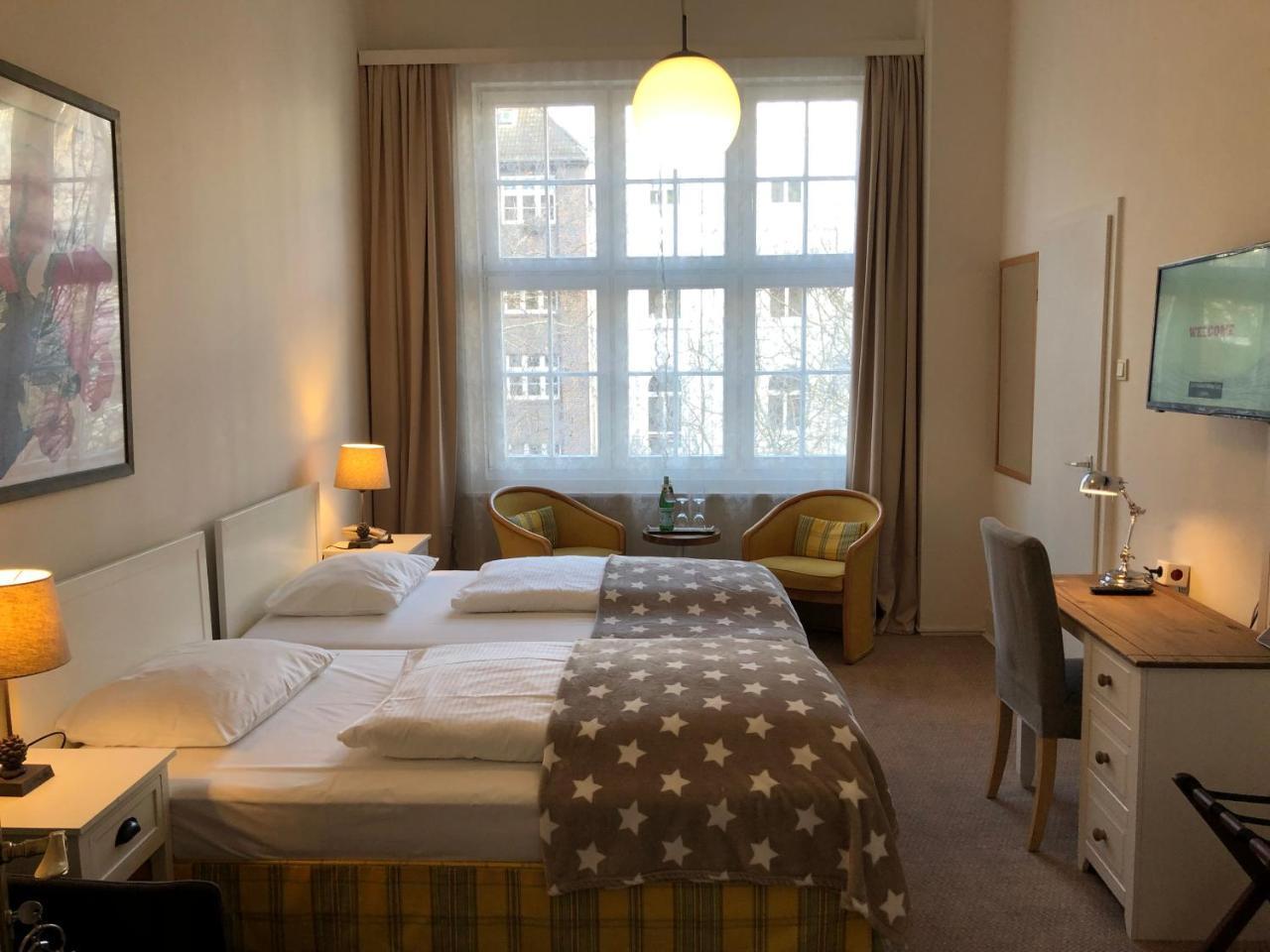 Double Room,757765120:JPEG
