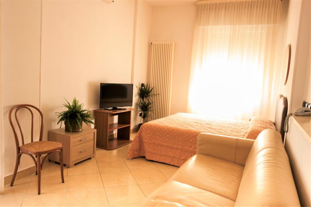 Apartment First Floor,669867825:JPEG