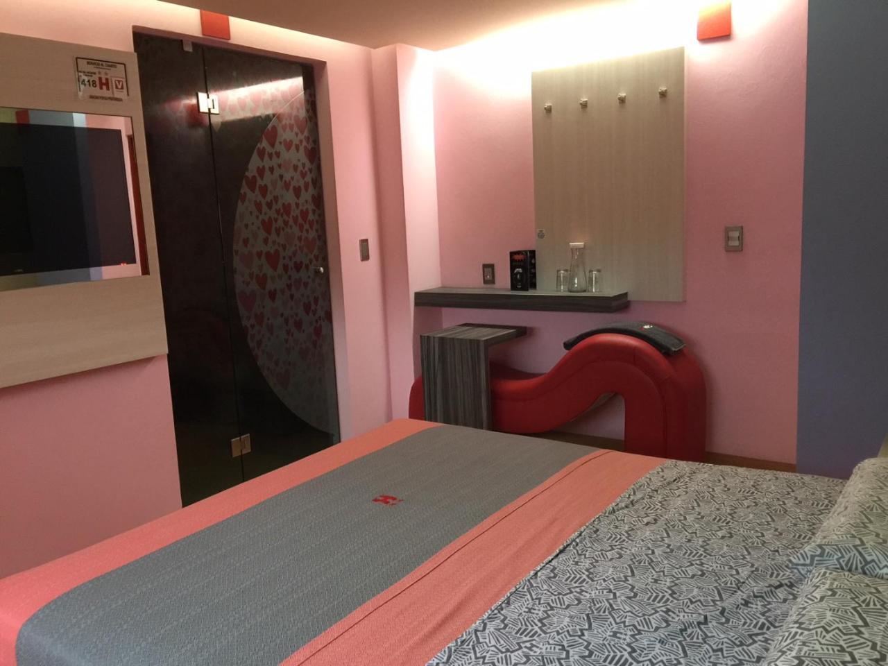 Double Room,759268916:JPEG