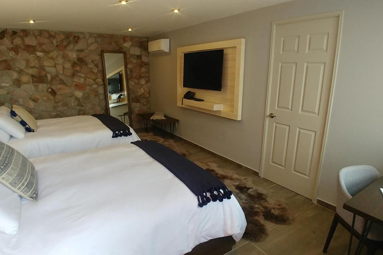 Deluxe Double Room,1138869556:JPEG