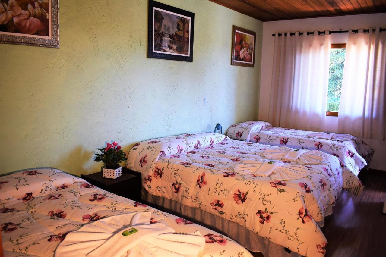 Quadruple Room,1352932066:JPEG