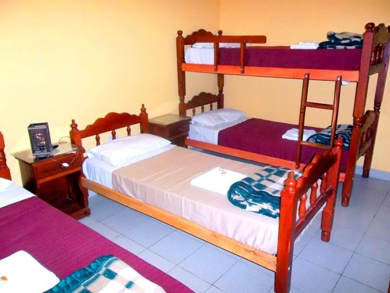 Habitación Cuádruple con baño privado