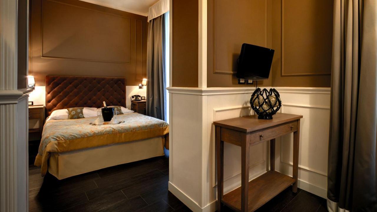 Standard Triple Room,766083436:JPEG