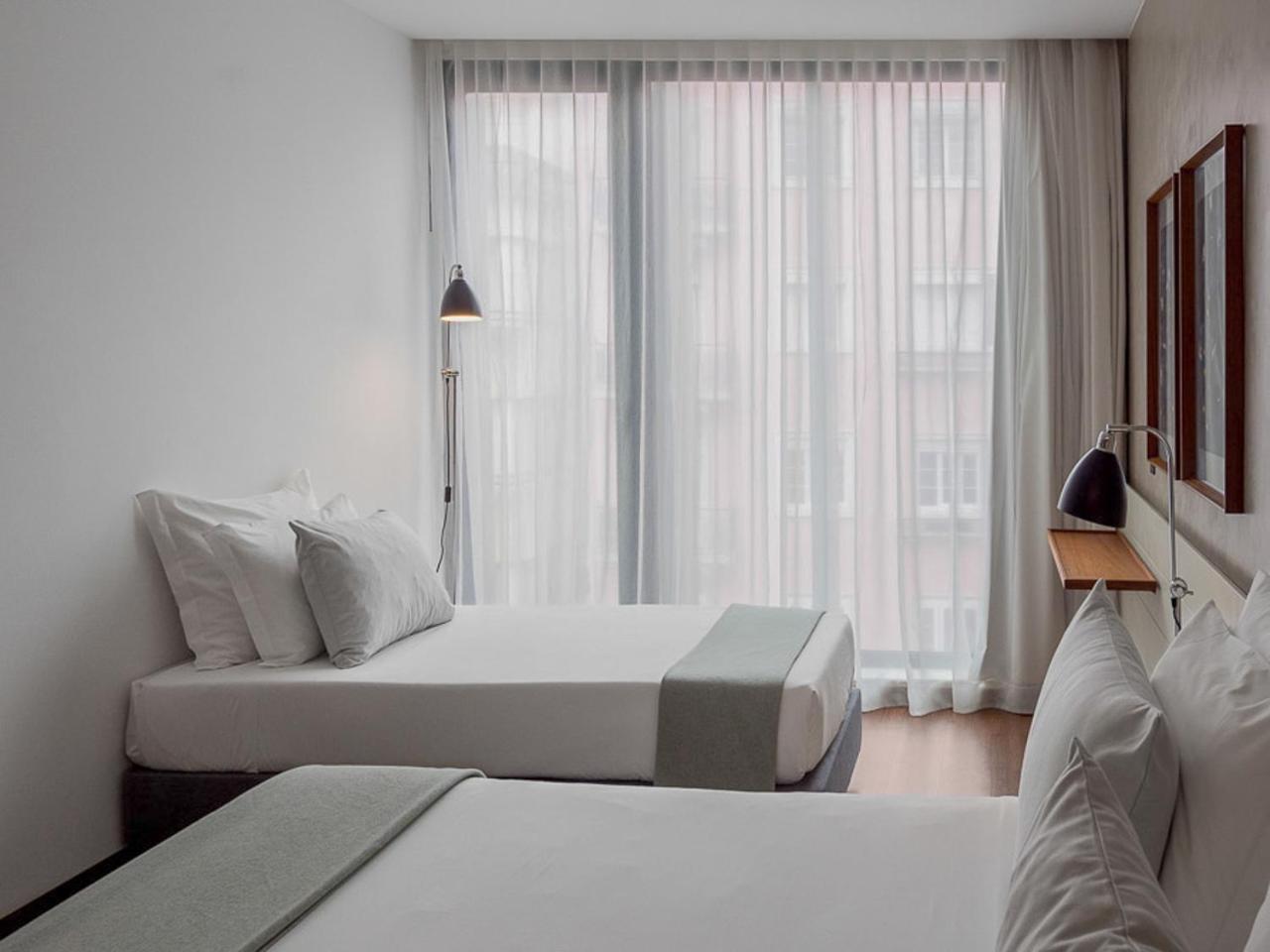 Superior Deluxe Double or Twin Room Extra Bed,1437139234:JPEG