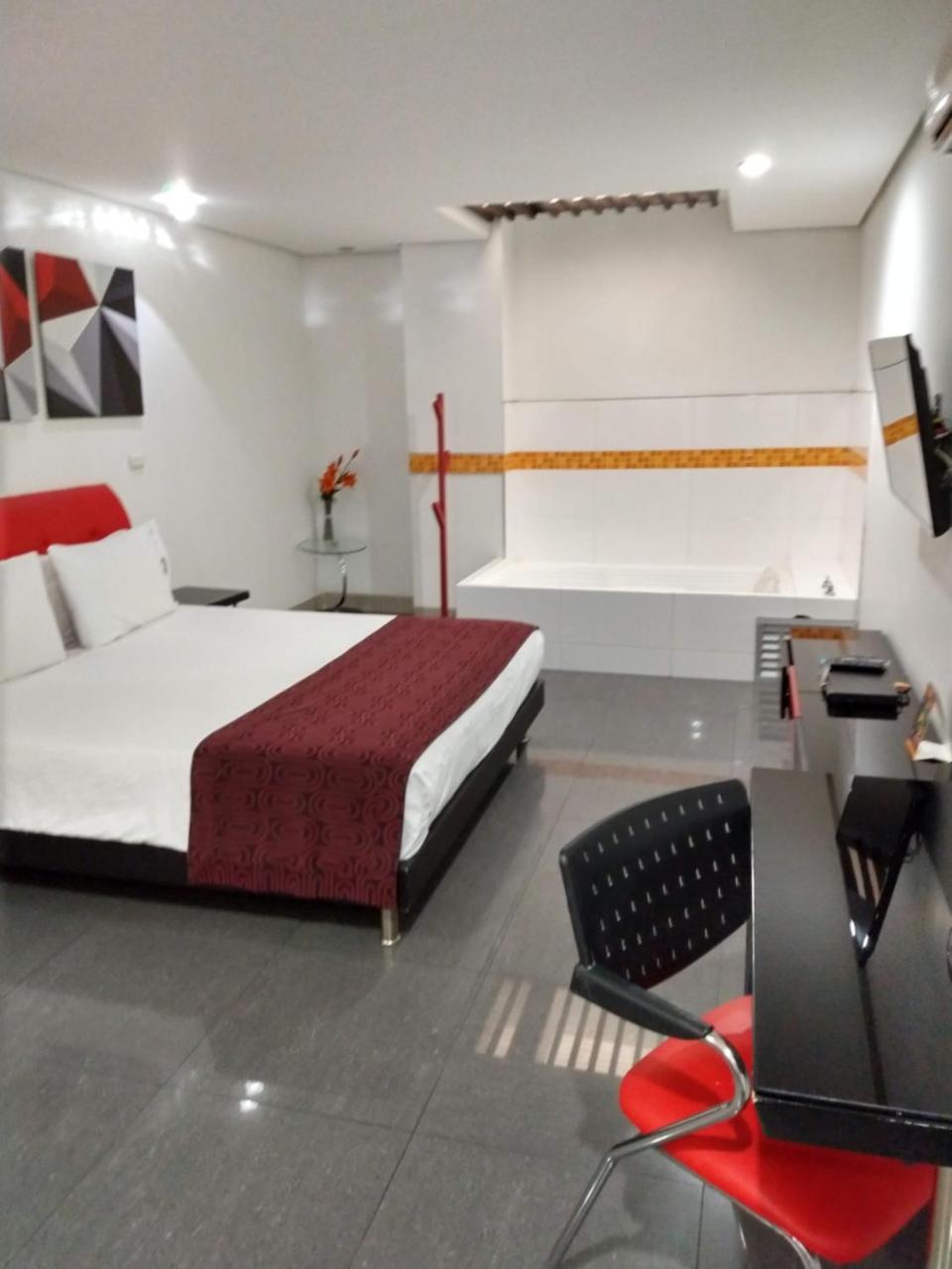 Junior Suite,769516798:JPEG
