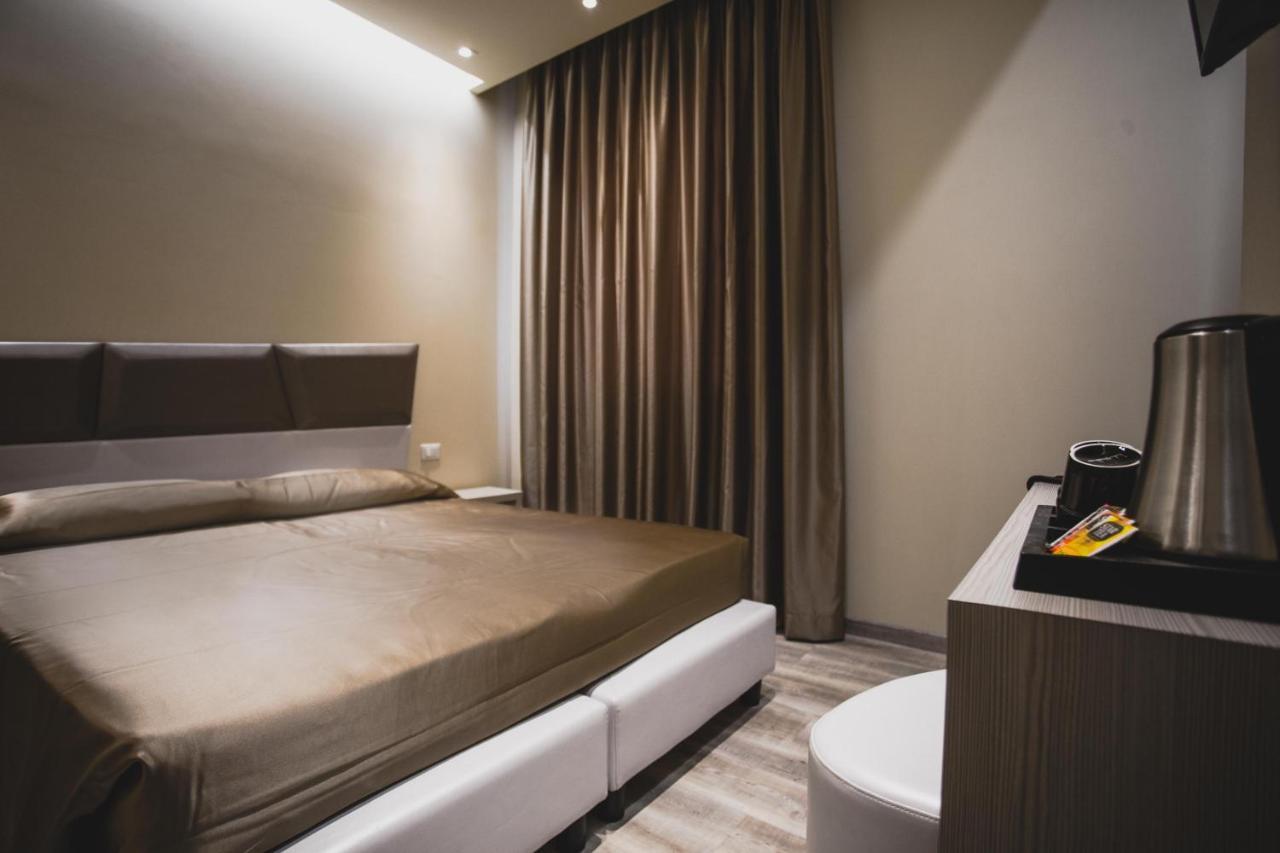 Double or Twin Room Spa Access,769734832:JPEG